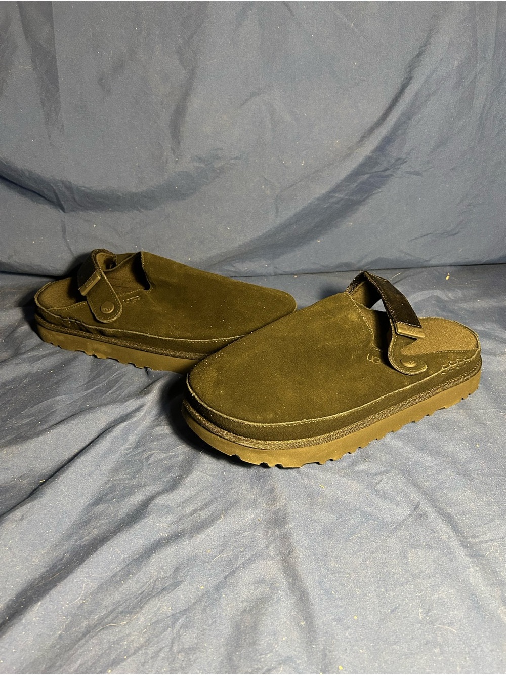 Ugg- slippers, black, kids QS